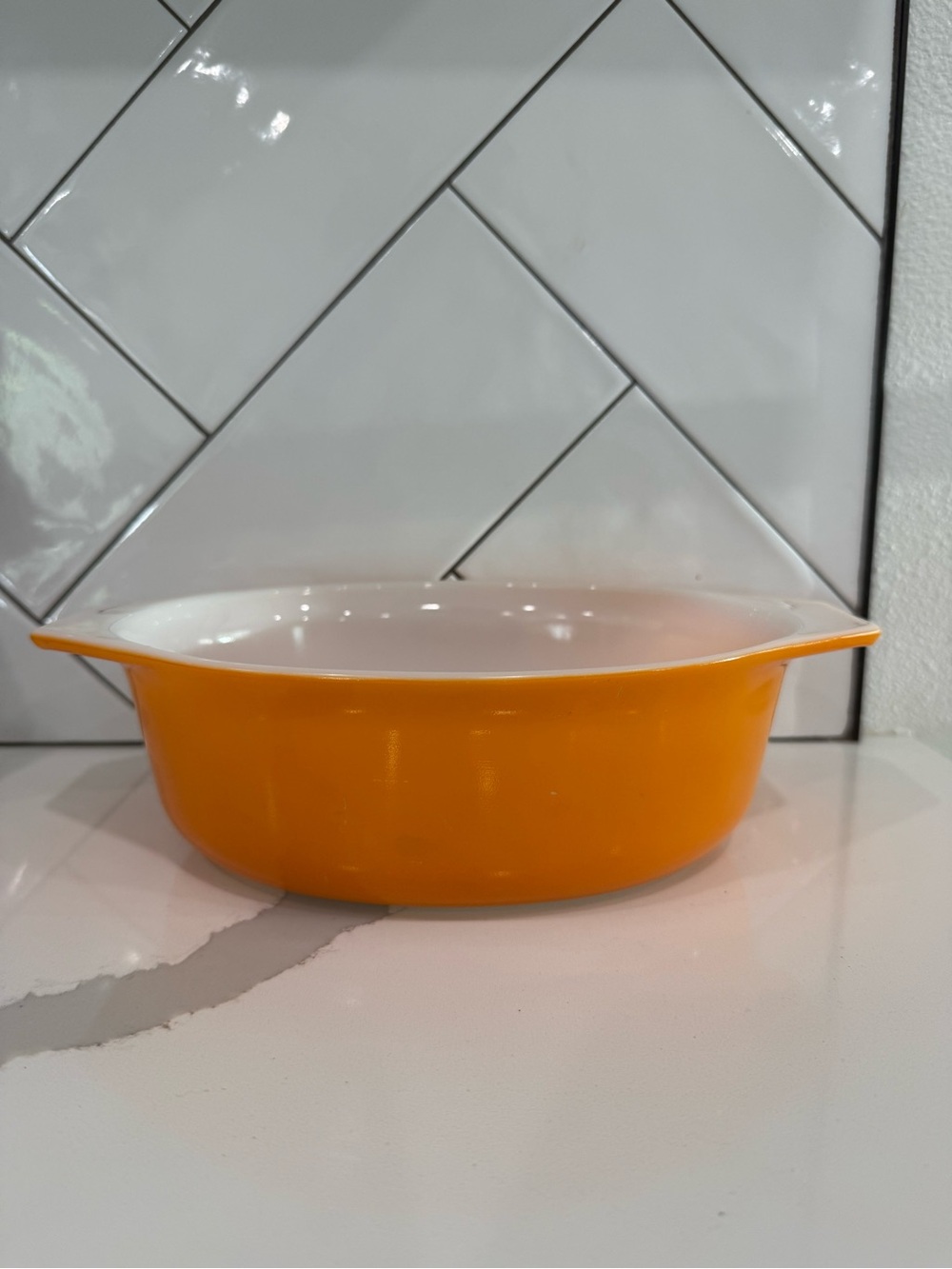 Vintage Pyrex 043 Orange Oval 1.5 Quart with Cinderella handles